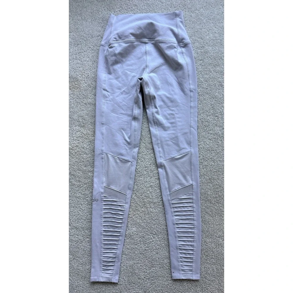 Alo Yoga Silver High-Waist Moto Legging Alloy / Alloy Glossy Small